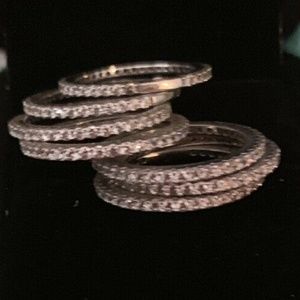 Sterling silver 8-ring set. Size 7